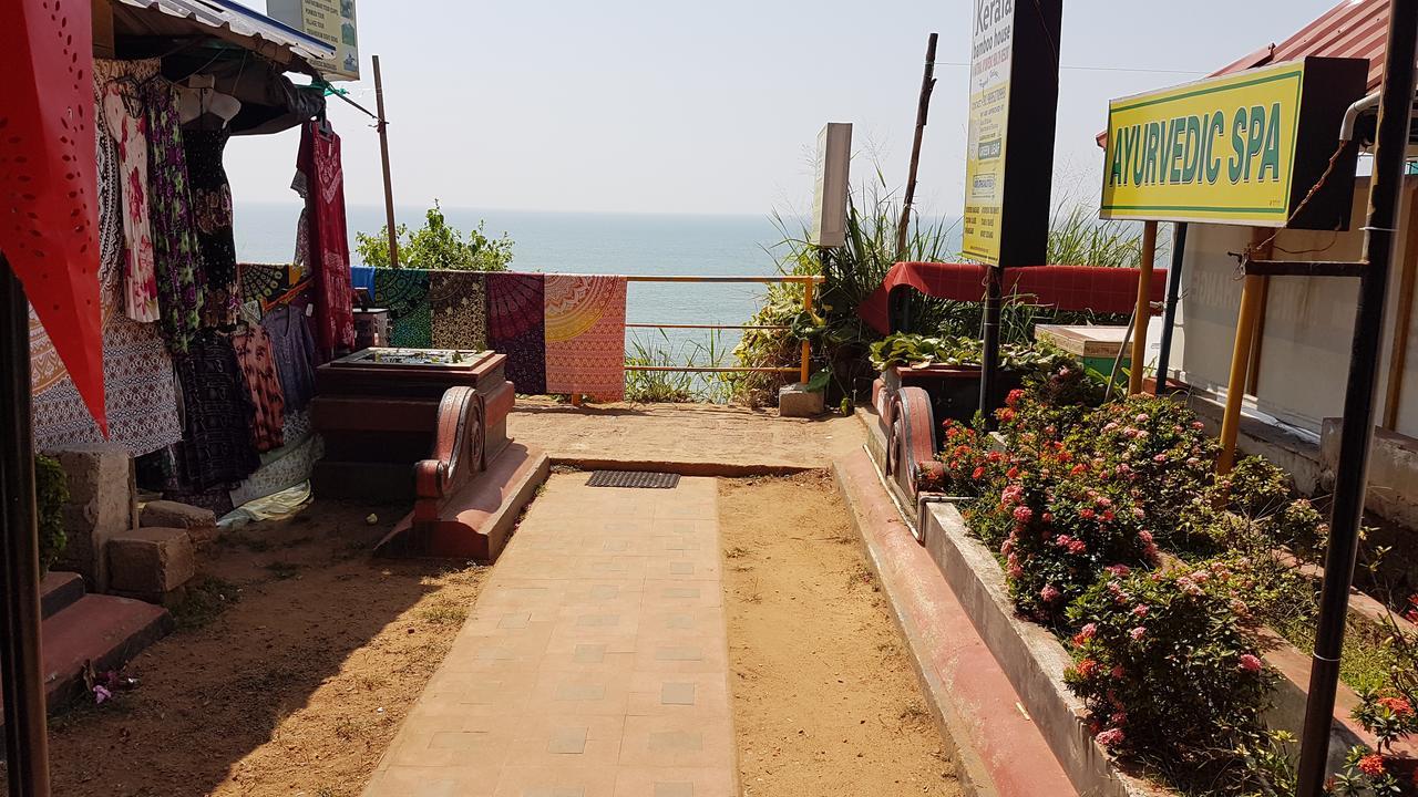 Hotel Kerala Bamboo House Varkala Exterior foto