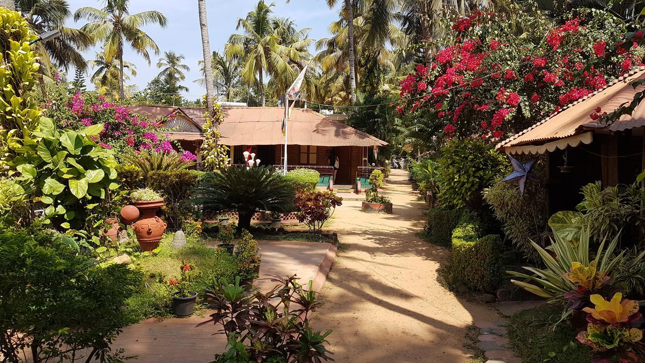Hotel Kerala Bamboo House Varkala Exterior foto