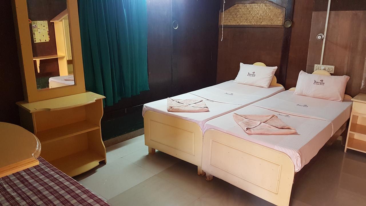 Hotel Kerala Bamboo House Varkala Exterior foto